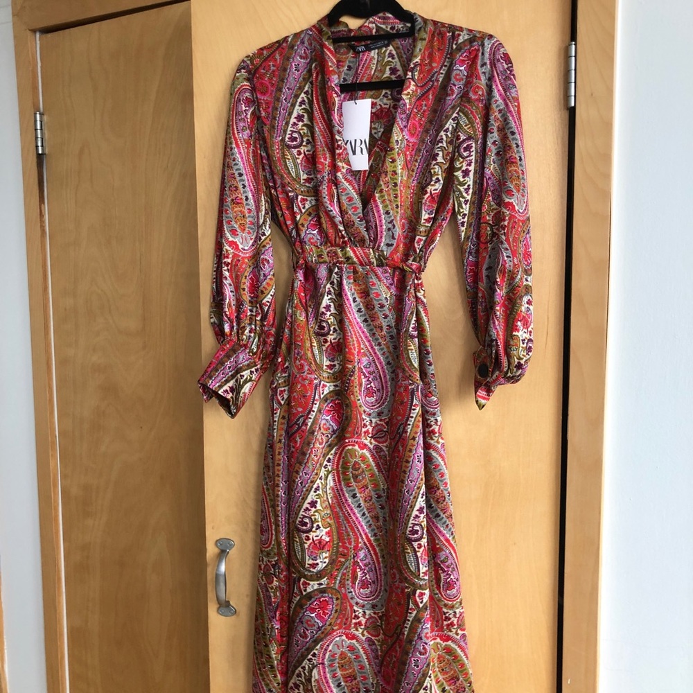 NWT ZARA Satin Midi Paisley Print Dress with Belt